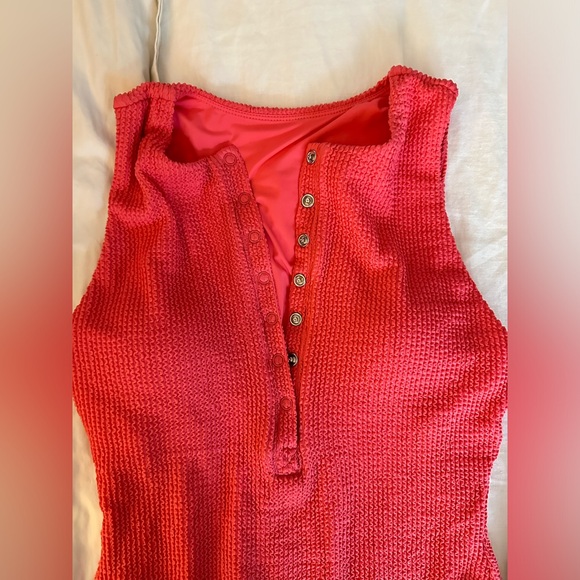 Andie Swim The Malibu One Piece Seersucker Pink Grapefuit Size Small NWT Classic - Picture 2 of 5